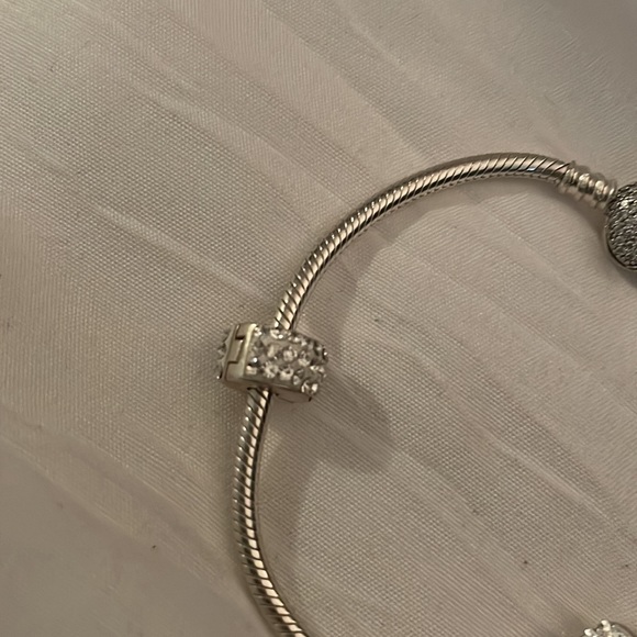 Pandora bracelet - Picture 2 of 4